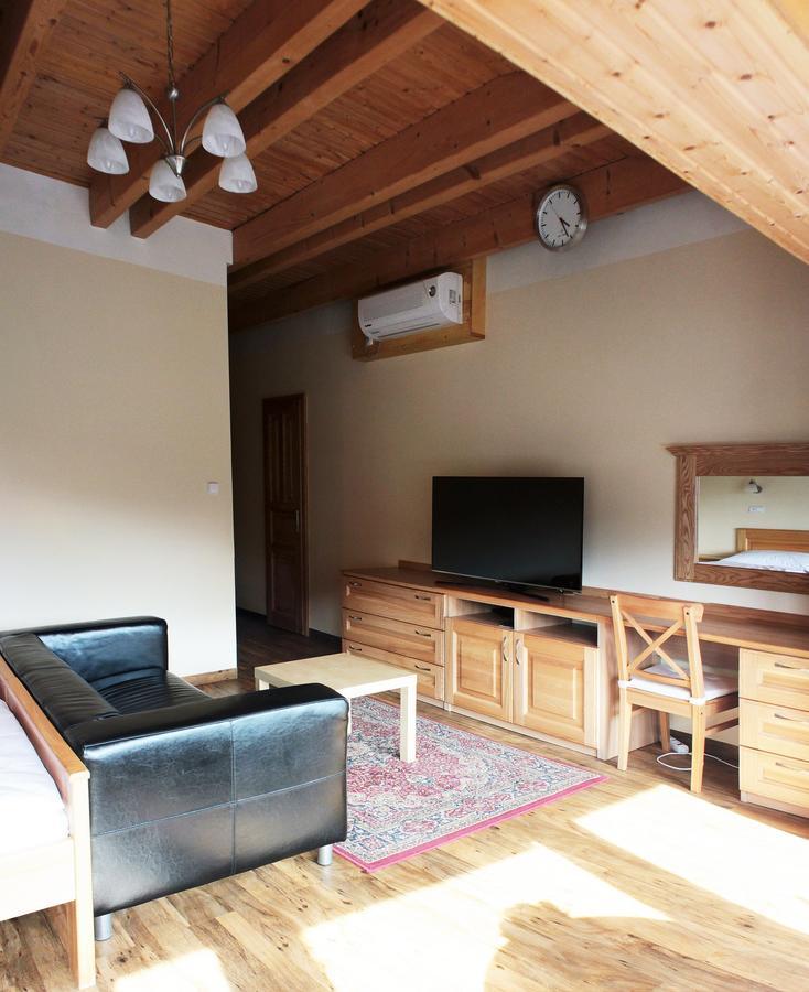 Hotel Orix Jachymov Ngoại thất bức ảnh