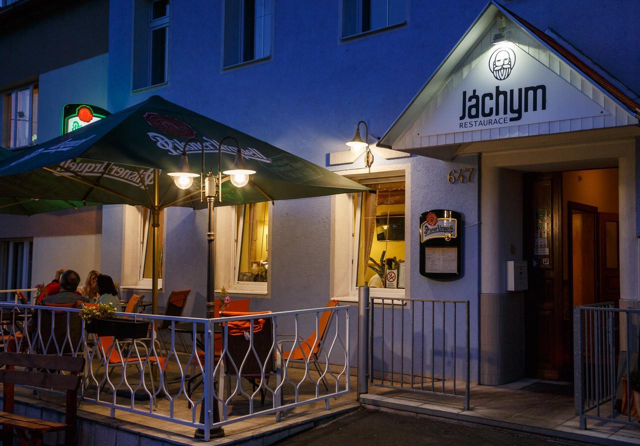Hotel Orix Jachymov Ngoại thất bức ảnh